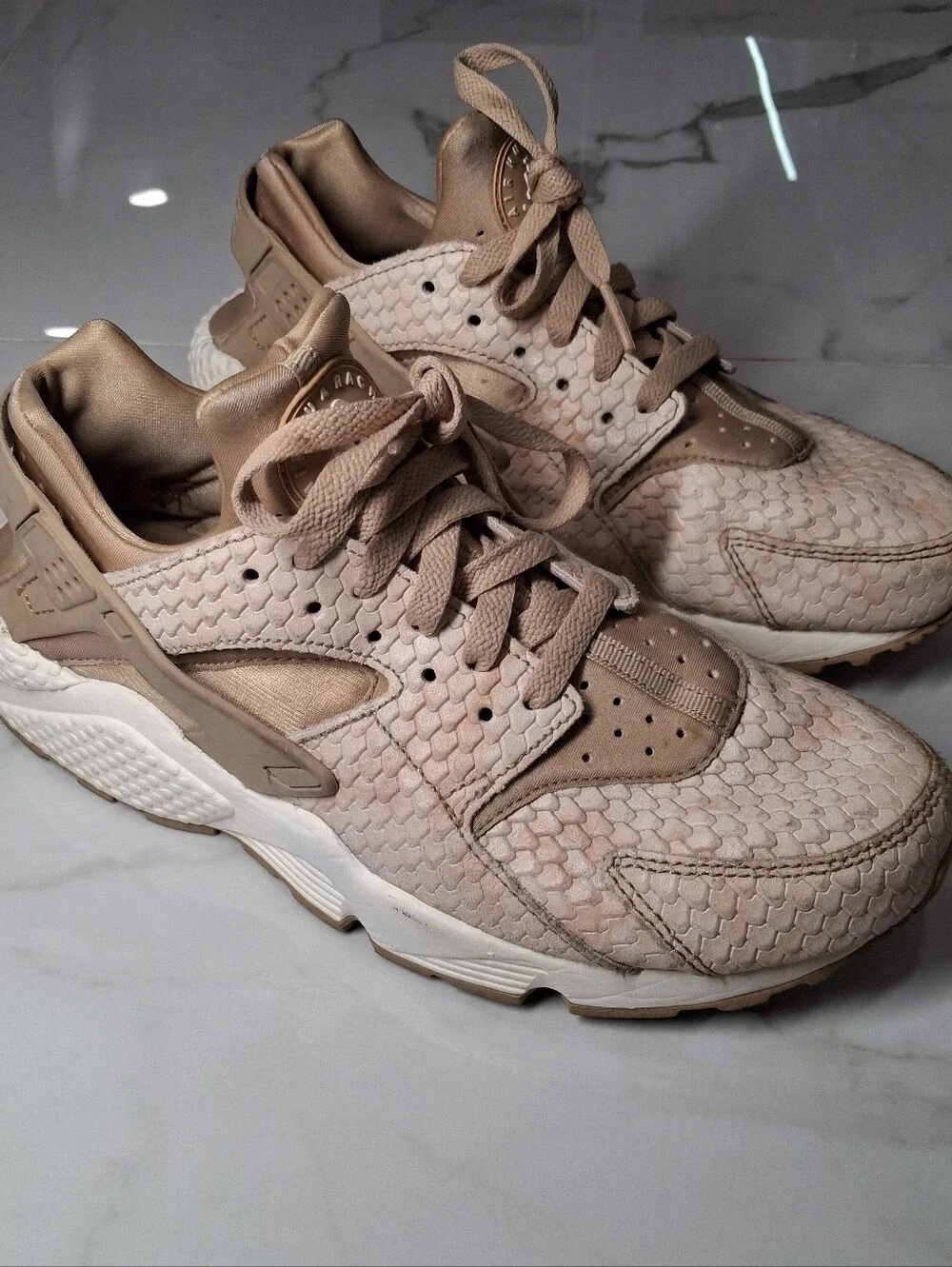 Nike Air Huarache Snakeskin Beige Lace Up Running Sneaker US 9